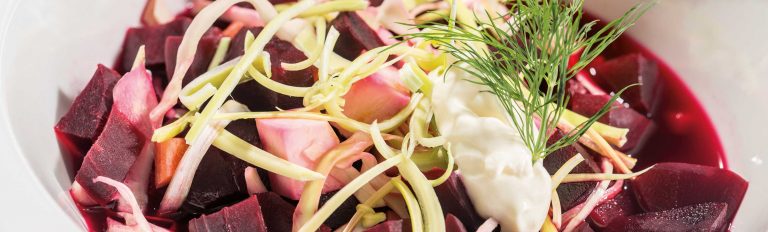 Borscht (beetroot soup)